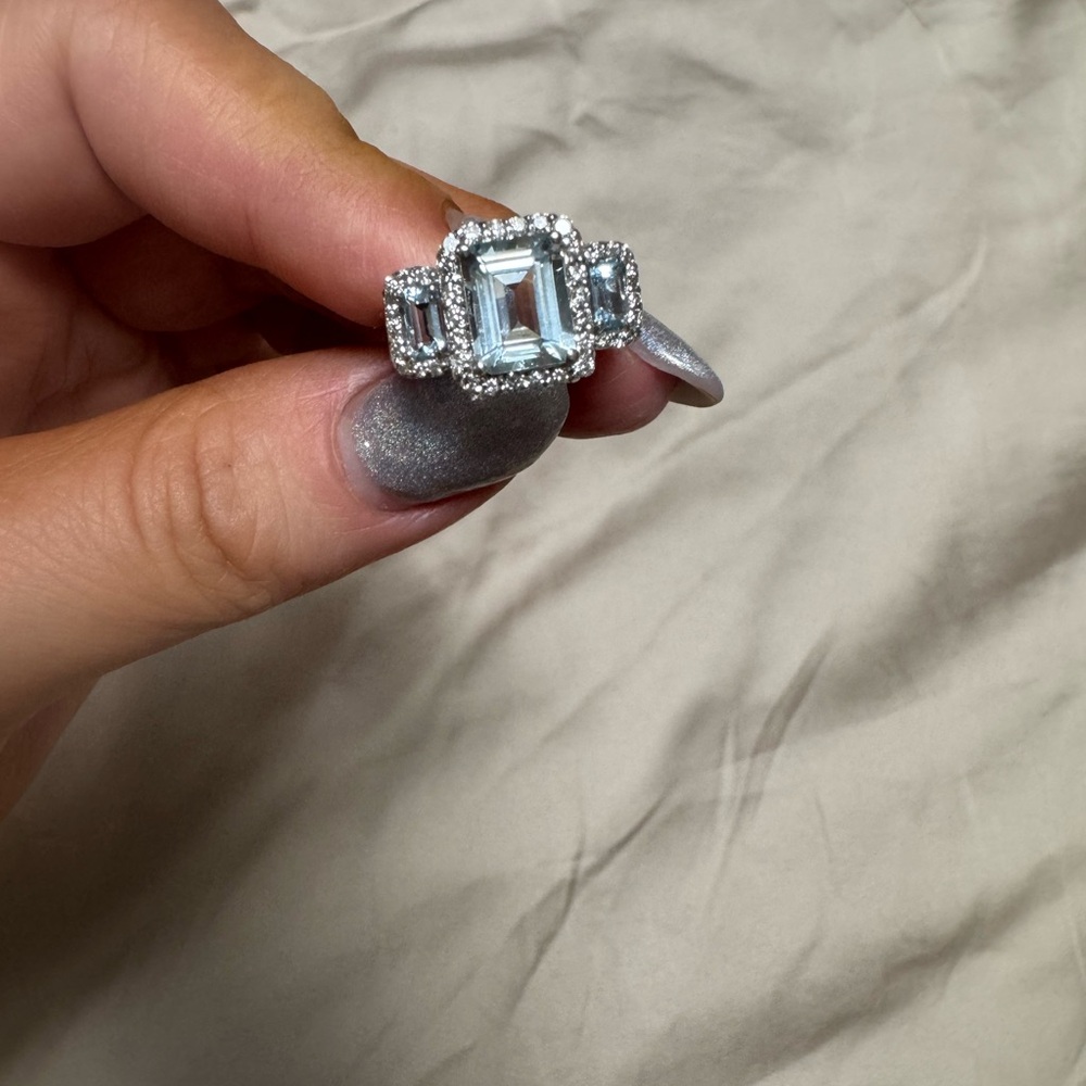Effy Aquamarine Diamond ring - Picture 2 of 9